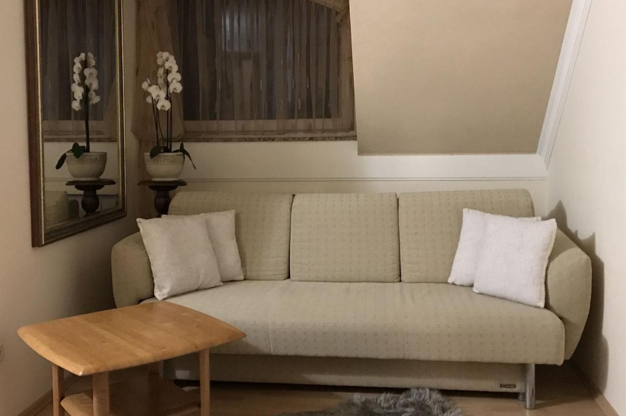 Viktoria House Villa Balatonszarszo Bagian luar foto
