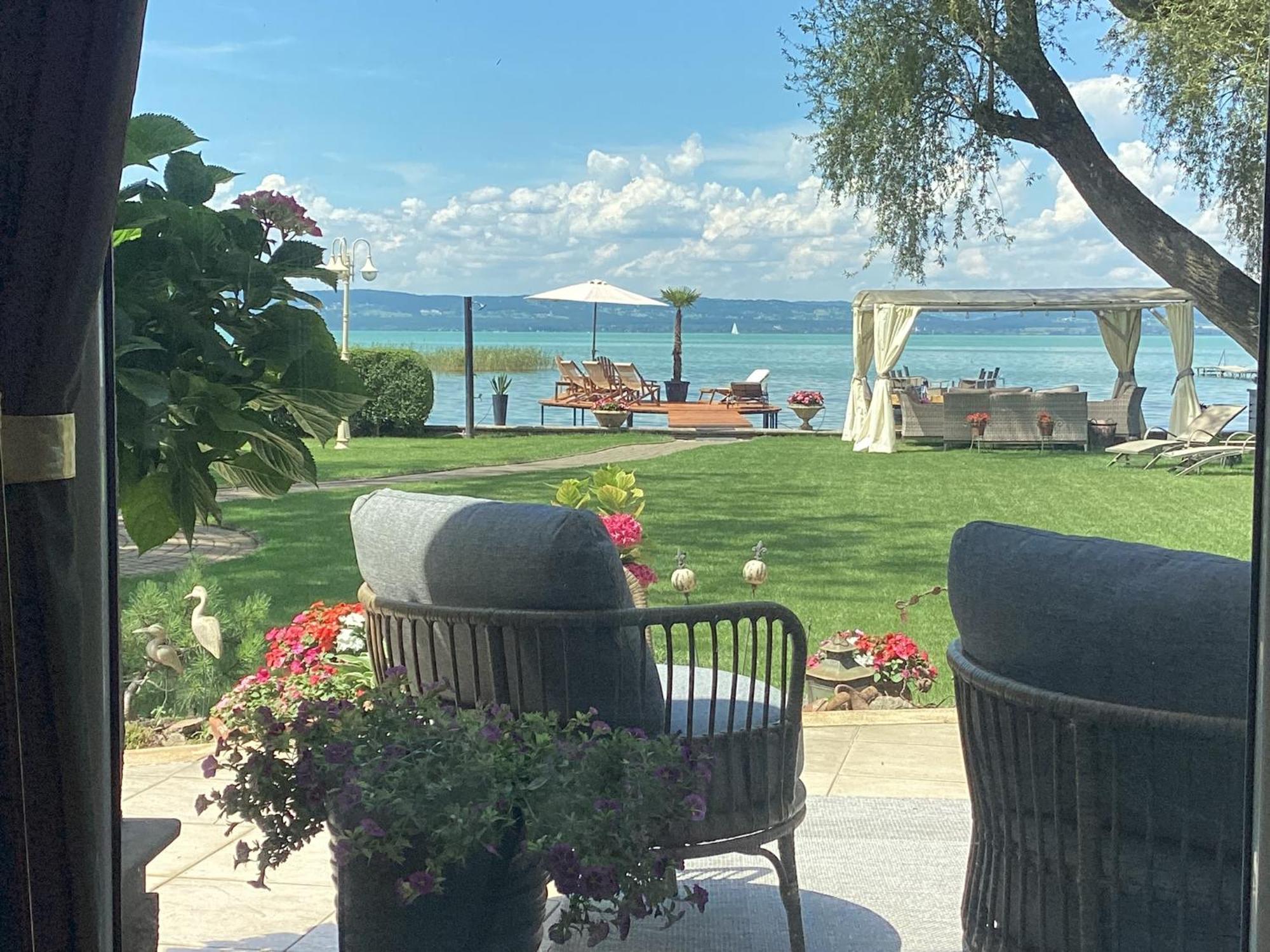 Viktoria House Villa Balatonszarszo Bagian luar foto