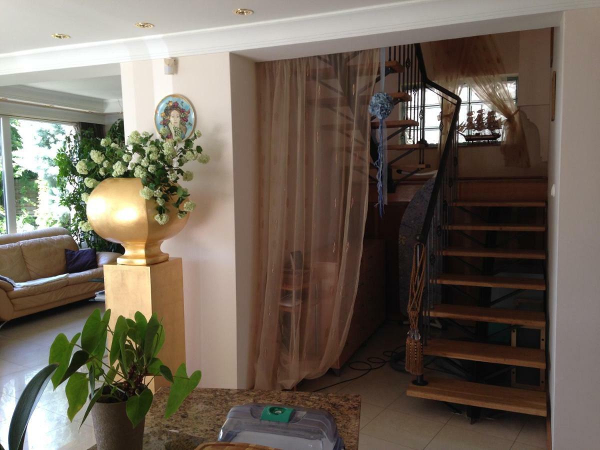 Viktoria House Villa Balatonszarszo Bagian luar foto